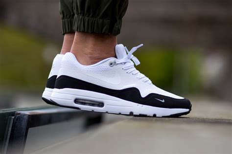 nike air max 1 ultra essential schwarz weiss|Nike Air Max 1 ultra essential.